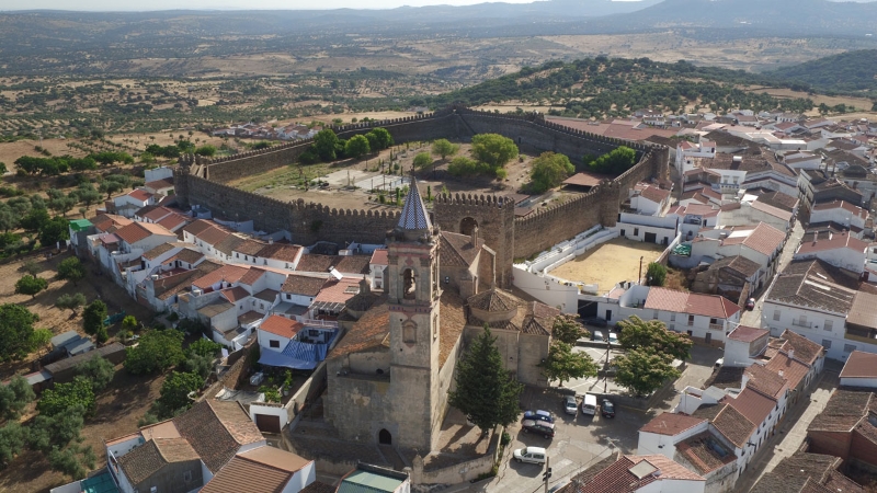 Castillo-Cumbres-Mayores-1